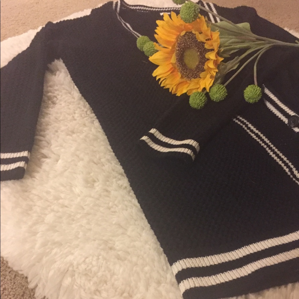 Cozy black knitted cardigan